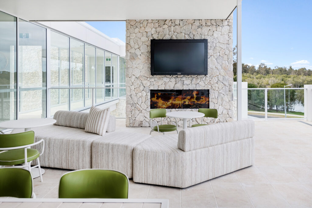 PLR Yamba Cove Vantage country club (20)